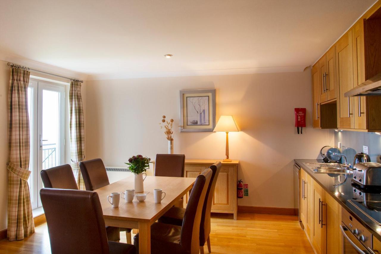Links Apartment Брора Екстер'єр фото
