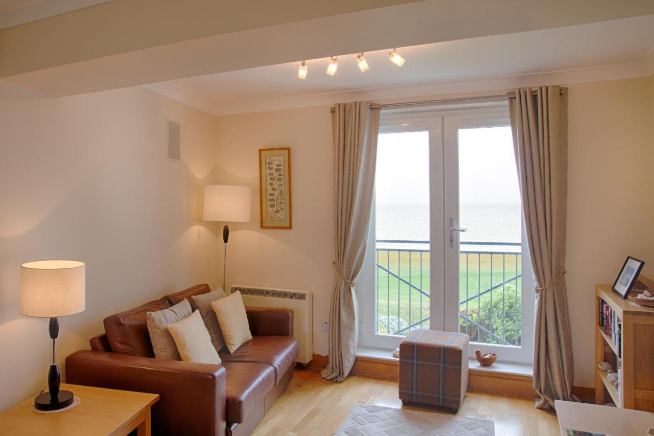 Links Apartment Брора Екстер'єр фото
