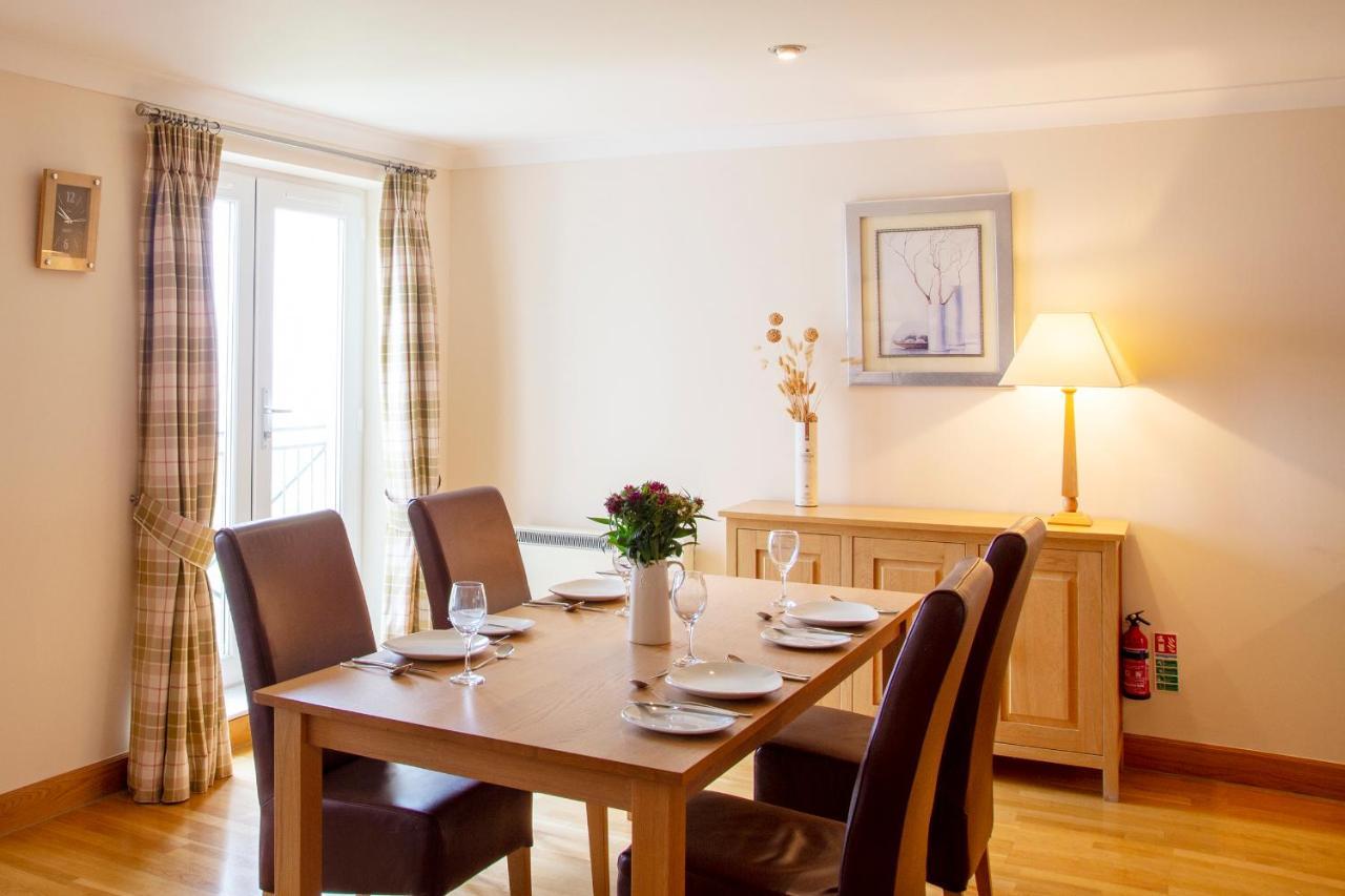 Links Apartment Брора Екстер'єр фото